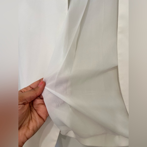 White blazer - Picture 2 of 4